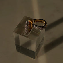 Load image into Gallery viewer, Carre Hoop (Single)